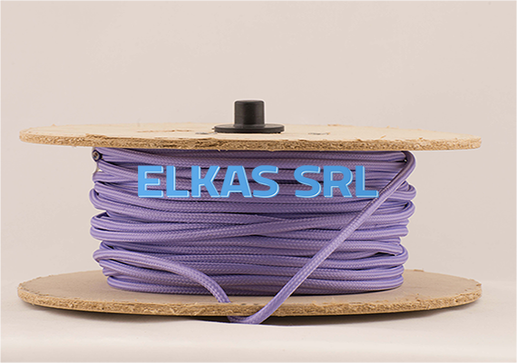 Nuestros cables cuentan con certificación. Además cuentan con un proceso de pegado que evita que se despelucen en su armado.